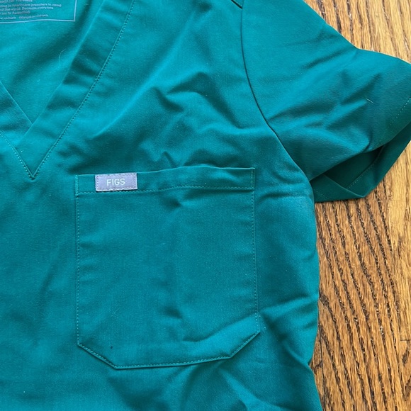 Figs Catarina Scrub Top - Picture 4 of 10